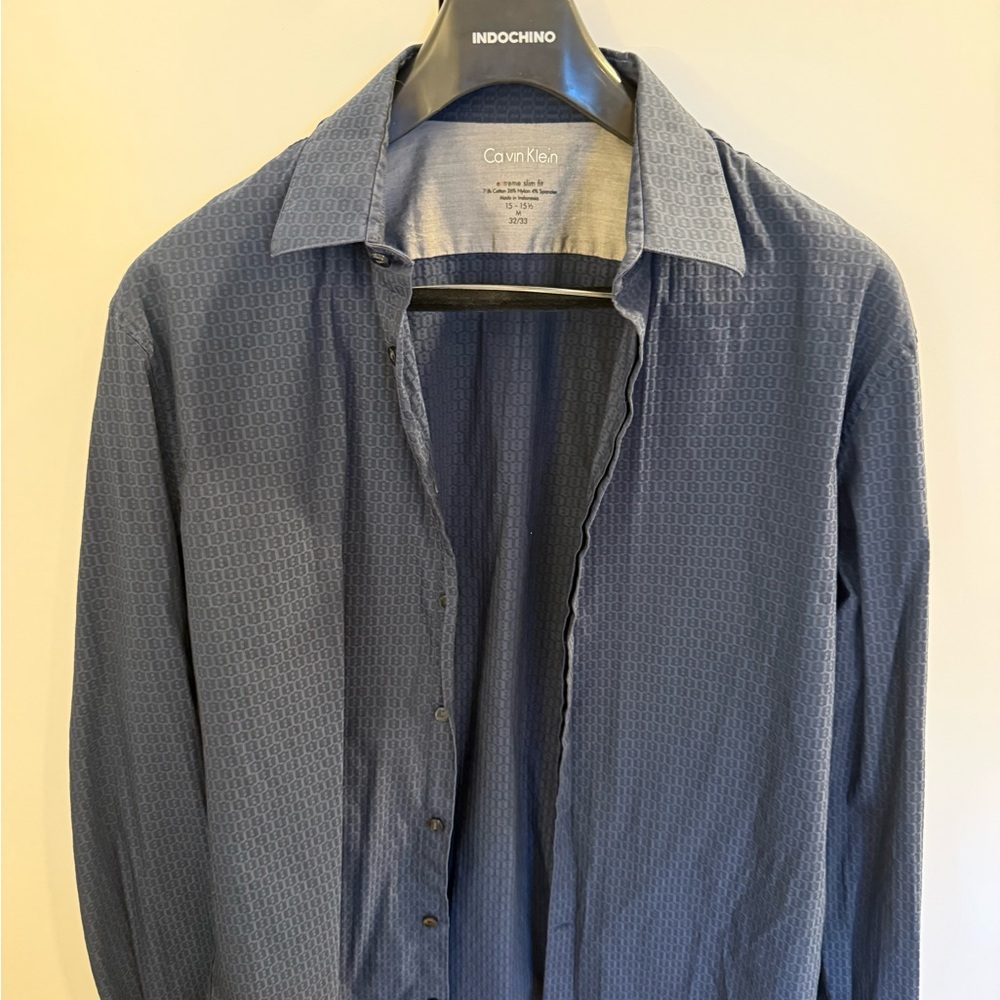 Calvin Klein X Textured Blue Shirt